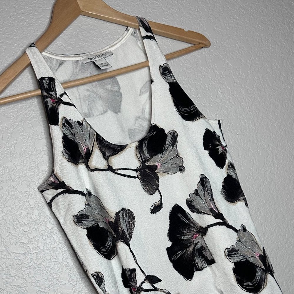 White House Black Market Small White and Black Glittering Floral Print Tank Top